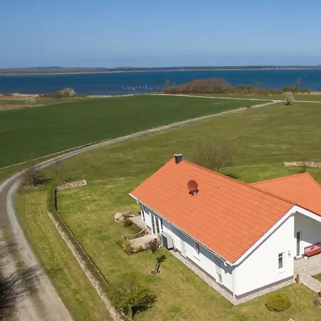 Ferienhaus Seepark - - Ruegen Vaschvitz