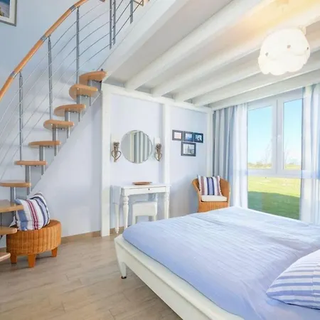 Ferienhaus Seepark - - Ruegen Vaschvitz
